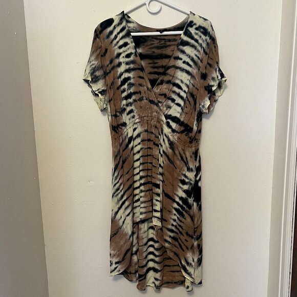 Torrid Dress Short Sleeve Black Brown & White Tie Dye Size 1 Women's - Picture 1 of 4